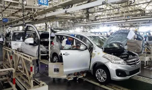 Evolusi industri otomotif di Indonesia